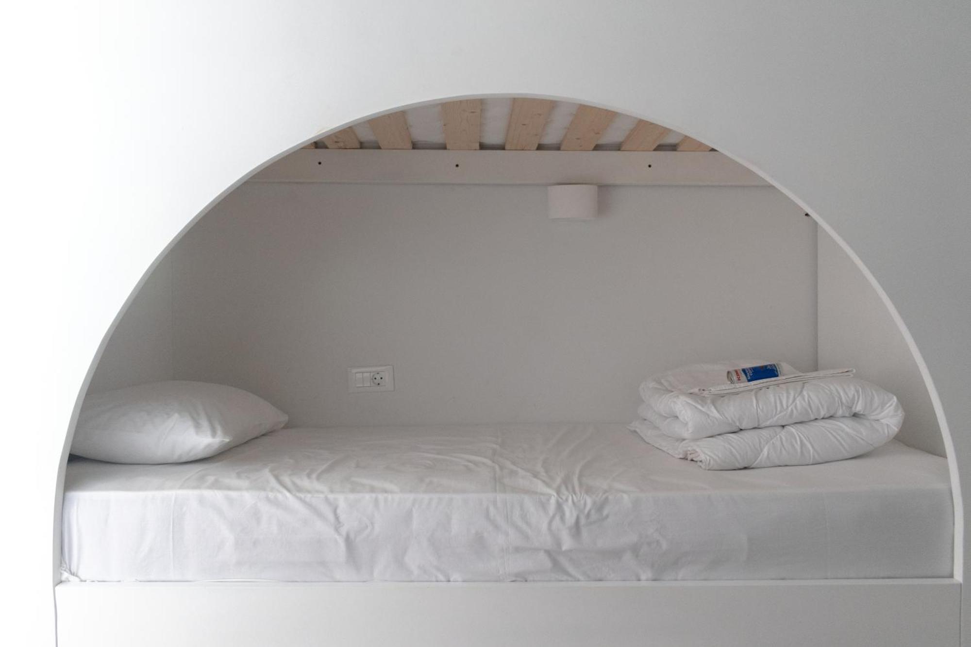 Central Hostel Oia ภายนอก รูปภาพ